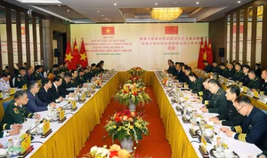 Visual Highlights from the 9th Vietnam-China Border Defense Friendship Exchange - image 14