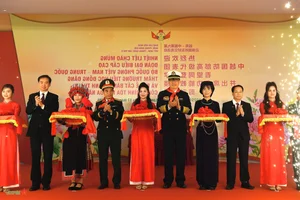 Visual Highlights from the 9th Vietnam-China Border Defense Friendship Exchange - image 6
