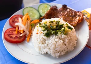 Vietnamese Cuisine Shines in 2024 Global Food Rankings: A Culinary Journey - image 1