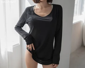 An Seo Rin: Exploring the Latest Korean Swimwear Fashion Trends Through a Professional Studio Photoshoot - image 8