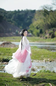 YiTuYu Art Language Vol.4298: A Stunning Visual Journey with Wu Sui - image 10