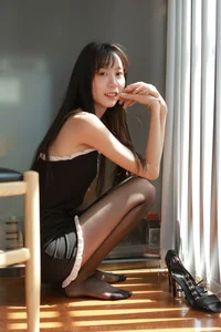 Elegant IESS Collection: Tuan Tuan in Shining Black Silk Stockings Photography - image 58