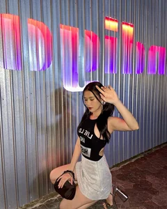 Where Are They Now? The Evolution of Vietnam’s Most Famous Comedy Group Hot Girls - image 0