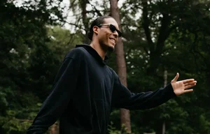 Dutch Football Stars: Exploring the High-Fashion Streetwear and Luxury Style of the Netherlands National Team - image 7