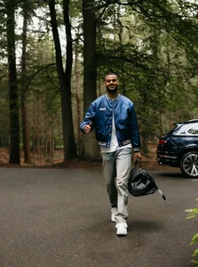 Dutch Football Stars: Exploring the High-Fashion Streetwear and Luxury Style of the Netherlands National Team - image 4