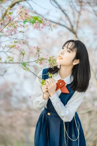 Spring Muse: The Pure Aesthetic of Jian Xiao Cheng - image 9