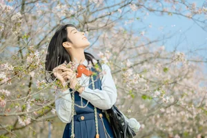 Spring Muse: The Pure Aesthetic of Jian Xiao Cheng - image 16