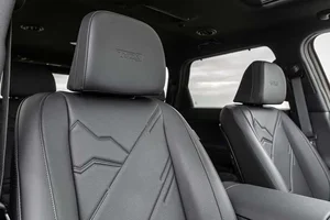 2026 Hyundai Palisade XRT Pro: A Bold Unibody Rival to the Land Cruiser - image 6