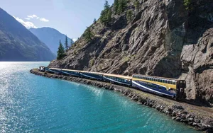 Vietnam's Reunification Express: Named One of the World’s Top 9 Train Journeys for 2025 - image 3