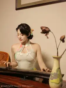 XiuRen No.10749: Li Li An Na O's Elegant Cheongsam Photoshoot Captures Timeless Asian Beauty - image 3
