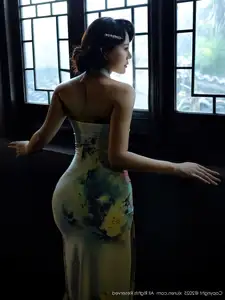 XiuRen No.10749: Li Li An Na O's Elegant Cheongsam Photoshoot Captures Timeless Asian Beauty - image 42