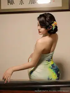 XiuRen No.10749: Li Li An Na O's Elegant Cheongsam Photoshoot Captures Timeless Asian Beauty - image 47