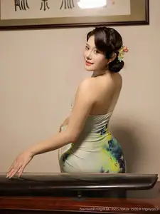 XiuRen No.10749: Li Li An Na O's Elegant Cheongsam Photoshoot Captures Timeless Asian Beauty - image 36