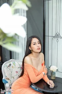 Timeless Elegance: The Allure of Off-The-Shoulder Fashion for Modern Women - image 30