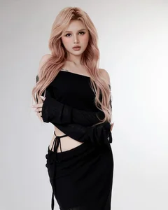 Xoai Non Under the Spotlight: Fans Scrutinize Her Beauty Following Viral Photos with Gil Le - image 3