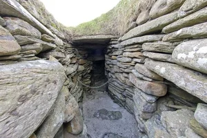 Exploring Skara Brae: Discover the 5,000-Year-Old Neolithic Village in Scotland’s Orkney Islands, Often Called the Pompeii of the North - image 4