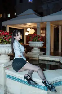 Li Li Sha in XingYan Vol.406: Elegant Allure on a Summer Night - image 7