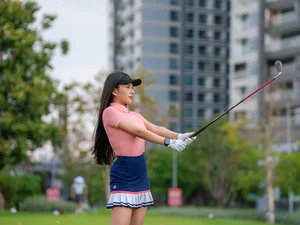 Athletic Elegance: Exploring the Fitness Journey and Style of Huynh Thanh Thy - image 18