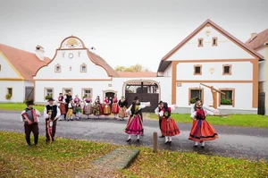 Exploring the Unique Bohemian Architecture of Europe’s Most Enchanting Ancient Villages - image 4