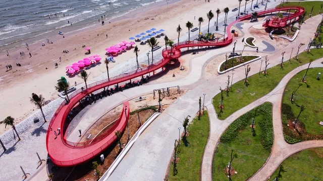 Vung Tau Back Beach Transformation: New Look for the Peak Tourism Season