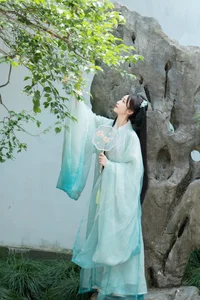 YiTuYu Art Language Vol.7205: Xiao He Modern Aesthetic - image 22