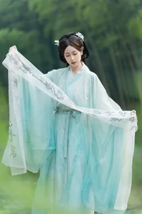 YiTuYu Art Language Vol.7205: Xiao He Modern Aesthetic - image 3