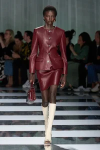 8 Must-Have Dress Trends to Elevate Your Wardrobe for Every Occasion - image 10