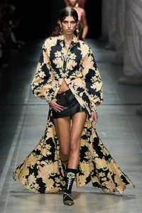 8 Must-Have Dress Trends to Elevate Your Wardrobe for Every Occasion - image 23