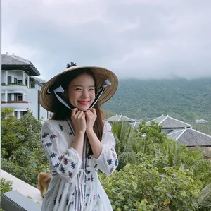 Korean Beauty Explores Vietnam: A Stunning Travel Photography Journey - image 4