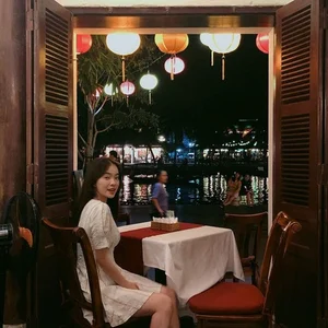 Korean Beauty Explores Vietnam: A Stunning Travel Photography Journey - image 5