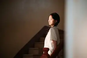 Gentle Beauty of a Young Woman in Golden Light: An Evocative Portrait. - image 7