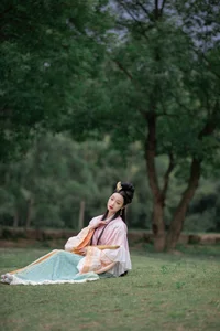 Sophistication and Style: YiTuYu Art Language Vol.4585 Featuring Ling Zi Xi - image 10
