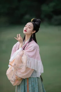 Sophistication and Style: YiTuYu Art Language Vol.4585 Featuring Ling Zi Xi - image 13