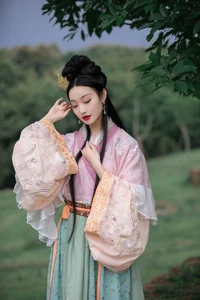 Sophistication and Style: YiTuYu Art Language Vol.4585 Featuring Ling Zi Xi - image 9