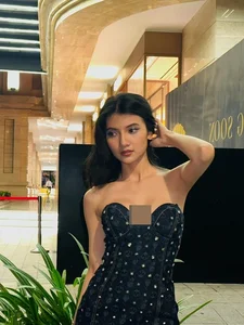 Actress Nhat Y: From the Gritty Sets of 'Dia Dao' to Glamorous Real-Life Style - image 1
