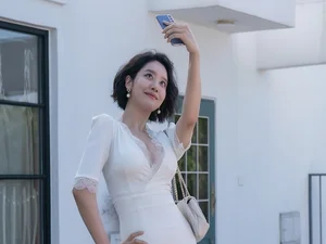 Stunning Actresses in R-Rated Historical Dramas: Bold Performances and Timeless Beauty - image 2