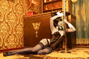 Stunning Atago Bunny Girl Cosplay by Luo Li Lolisama - Azur Lane Inspired High-Quality Photography Collection - image 3