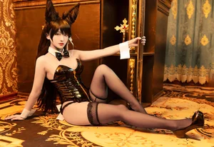 Stunning Atago Bunny Girl Cosplay by Luo Li Lolisama - Azur Lane Inspired High-Quality Photography Collection - image 31
