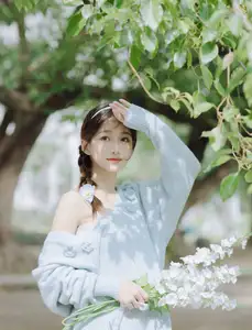 Lin Miao Xin: Captivating Spring Serenity in YiTuYu Vol.8645 - image 30