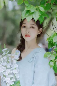 Lin Miao Xin: Captivating Spring Serenity in YiTuYu Vol.8645 - image 32