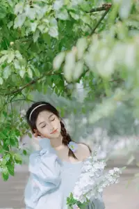 Lin Miao Xin: Captivating Spring Serenity in YiTuYu Vol.8645 - image 20