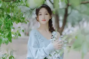 Lin Miao Xin: Captivating Spring Serenity in YiTuYu Vol.8645 - image 21