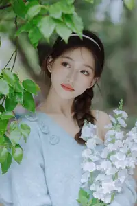 Lin Miao Xin: Captivating Spring Serenity in YiTuYu Vol.8645 - image 43