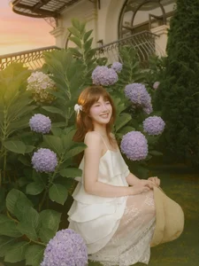 Kieu Trinh Xiu: The Ethereal Beauty of Vietnam’s Famous Milk Tea Girl in New Photoshoot - image 6