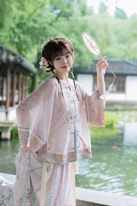 Elegant Portraiture in YiTuYu艺图语 Art Language Vol.7341: Sai De Guo Xi Li Ma Collection - image 18