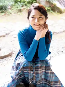 Machiyama Miho Scarlet: Captivating Elegance in Gentle Autumn Hues - image 2
