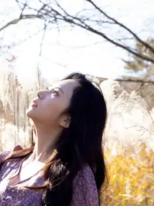 Machiyama Miho Scarlet: Captivating Elegance in Gentle Autumn Hues - image 6