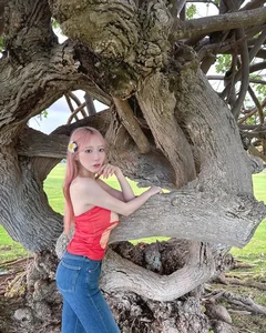The Timeless Allure of Japanese Models: Why True Beauty Never Truly Retires - image 3