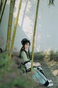 Exploring the Visual Narrative of Zheng Yu Xi in YiTuYu Art Language Vol.7738 - image 9
