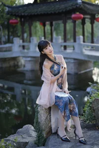 Artistic Expressions in YiTuYu Art Language Vol.7950: Er Ru Ruth - image 5